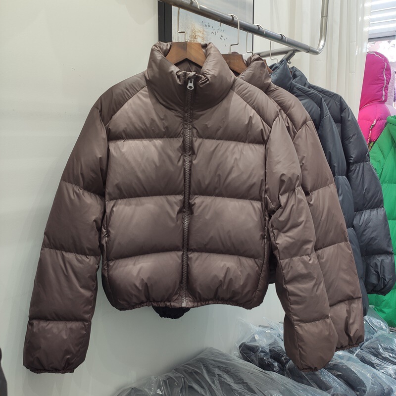 2024 New Autumn and Winter Short Thickeneded down Jacket for Women Small High-End Small Black Bread Outwear Cotton Outwear