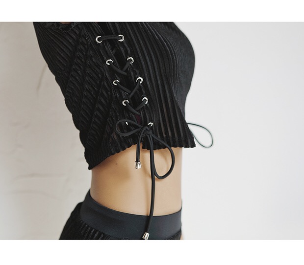 SOPHIE ▲ trắng đen đơn giản ngắn tay cao cổ kem chống nắng chia ba mảnh bảo thủ thể thao phòng tập thể dục áo tắm đồ bơi 2 mảnh kín đáo