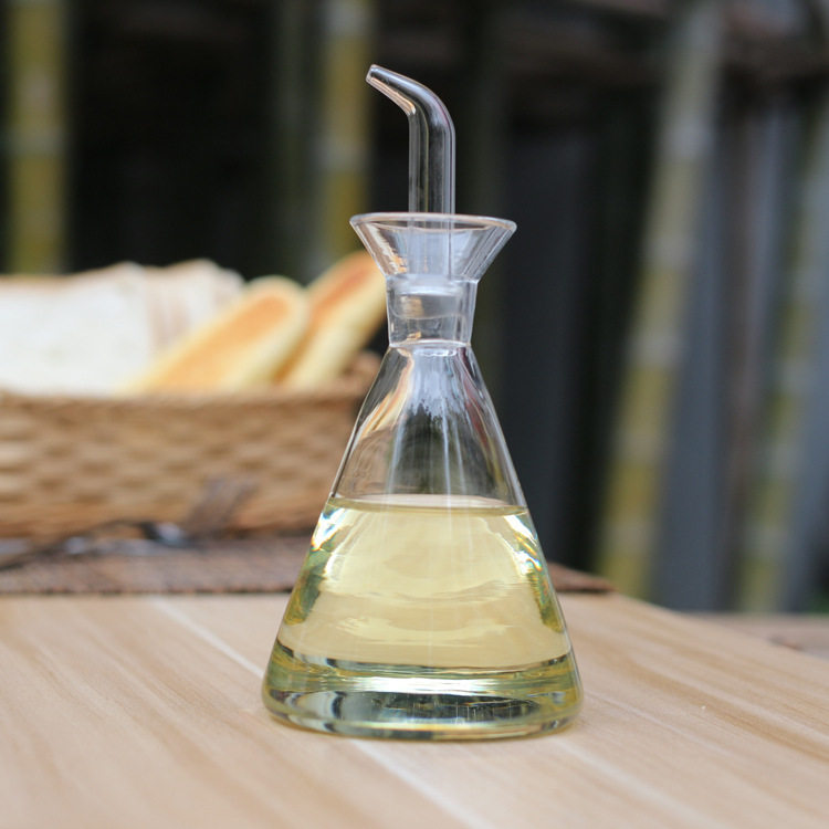 Oil bottle glass leak-proof household transparent oil and vinegar small seasoning bottle soy sauce vinegar bottle glass small creative oil and vinegar tank dining room