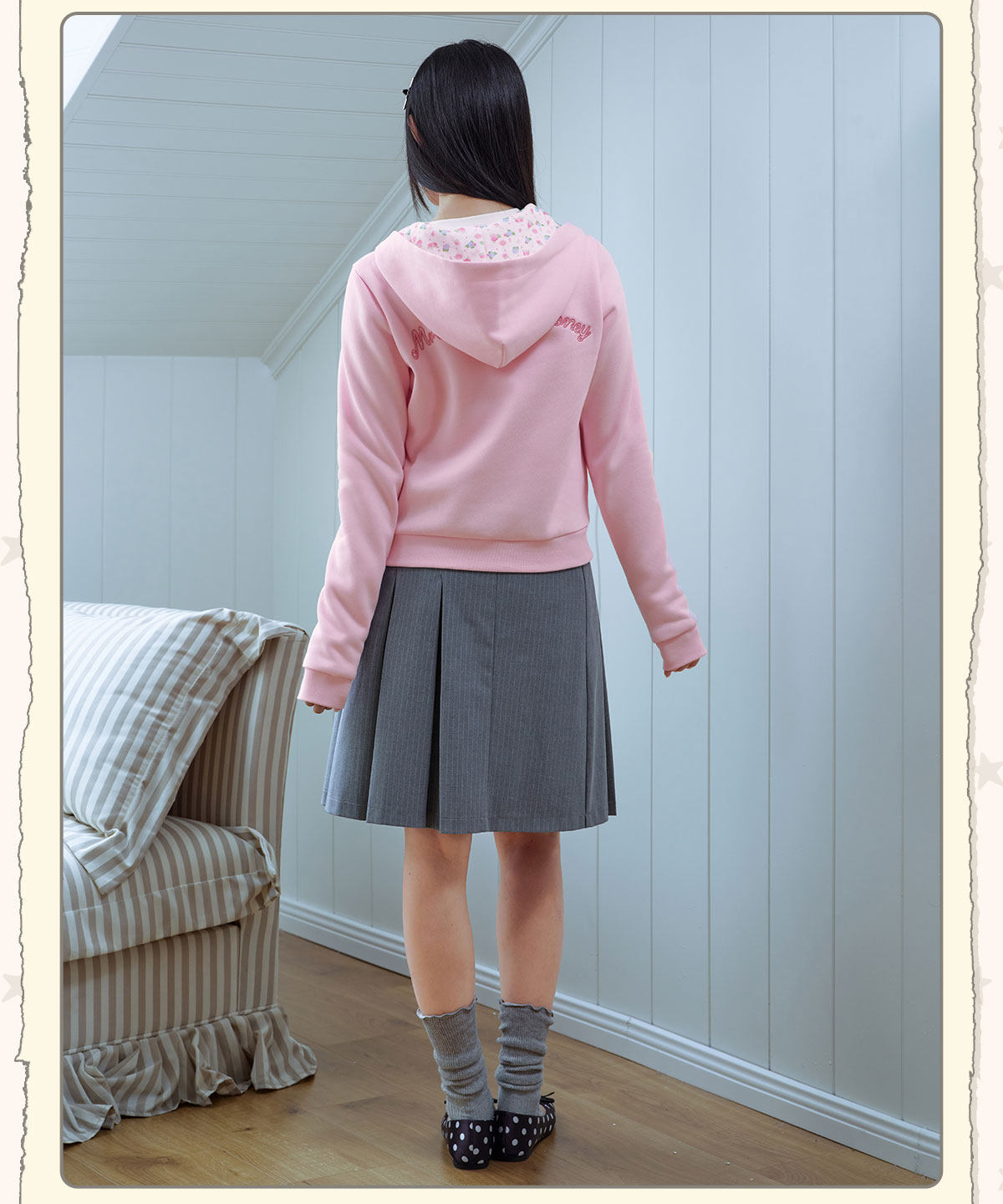 MEDM Heart Print Cropped Zip-Up Hoodie