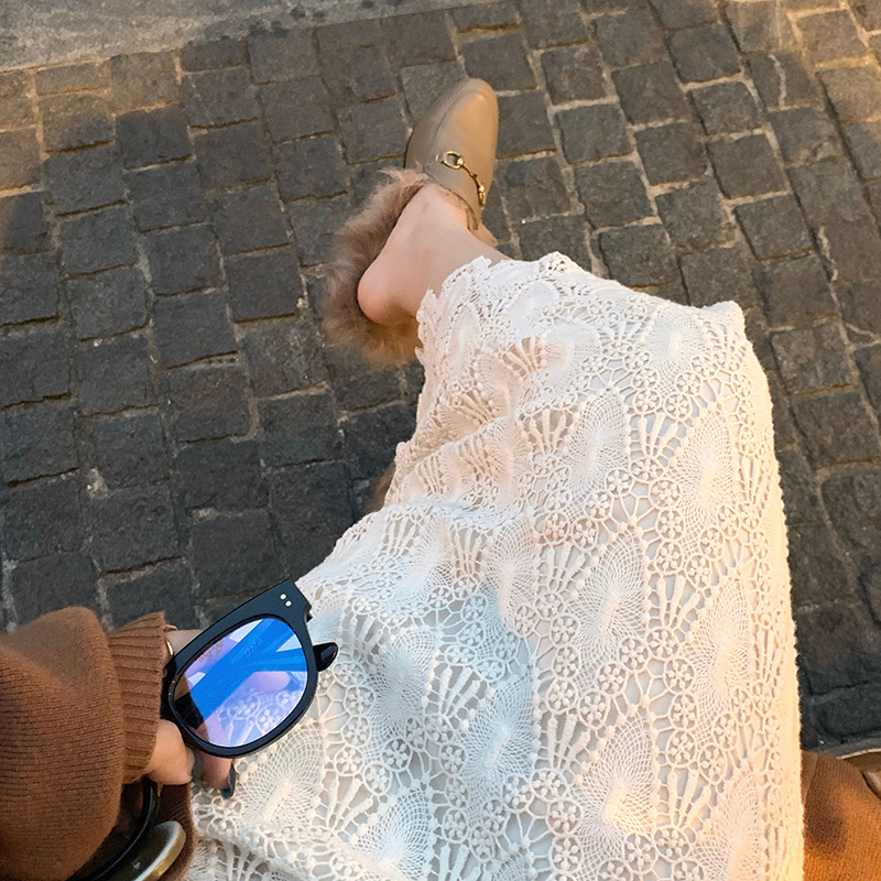 2022 new spring and autumn maternity skirt women's empty lace mid-length skirt embroidery one-step skirt belly skirt