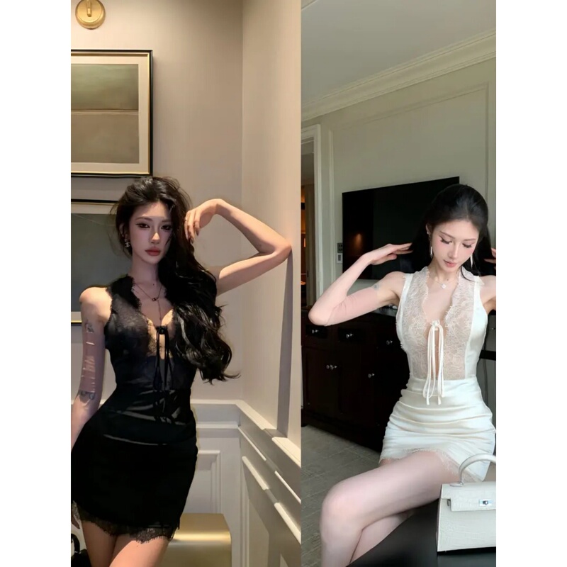 Black Satin Lace V-Neck Suspender Dress for Women, Early Autumn Inner Wear, Sexy and Slim-Fitting Waist-Hugging Skirt