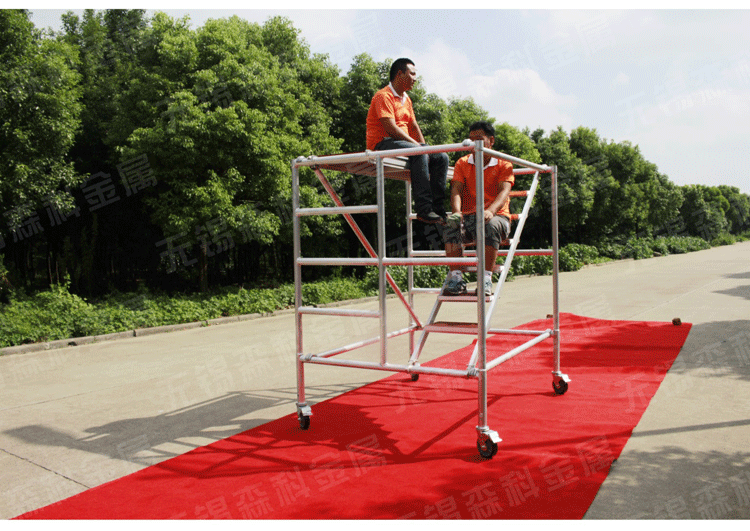 laser pipe cutting machine
