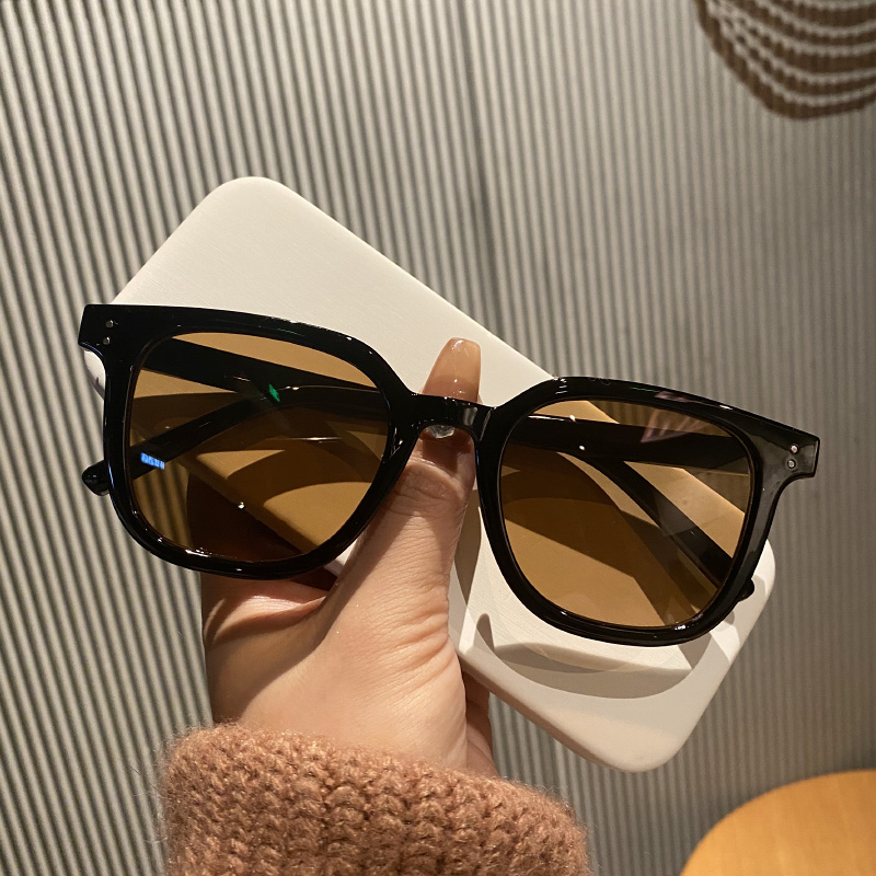Korean CLIPKLEVER designer Tea Sunglasses male and female mirror anti UV retro sunglasses female