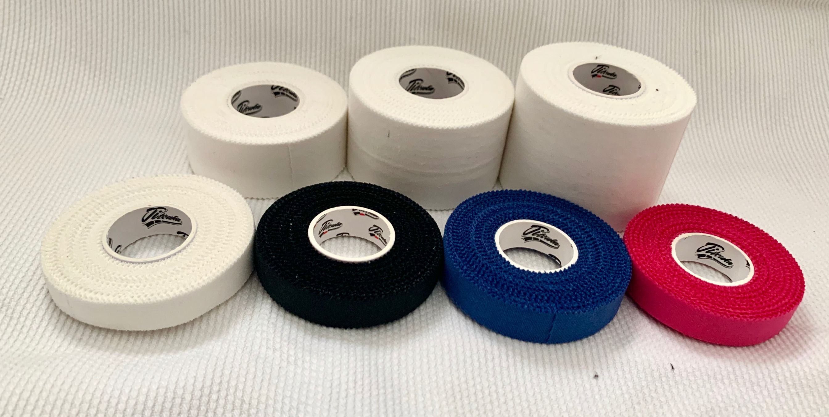 Jiujitsu Home Jitsuka brand Jiujitsu rubber judo bandage serrated tape volleyball bandage 15 rolled up