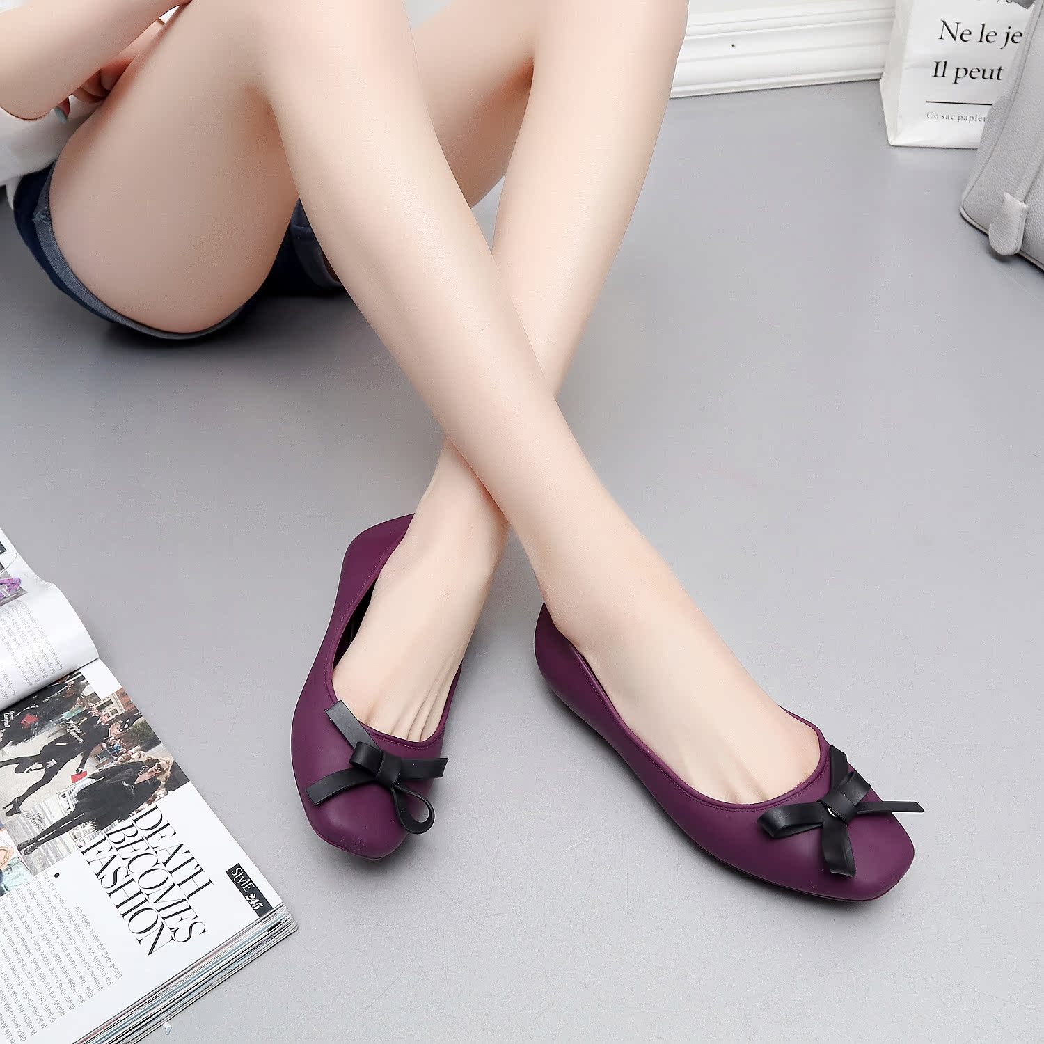 Mùa hè và mùa thu nữ bằng nhựa phiên bản Hàn Quốc của Baotou vuông đầu thấp để giúp miệng nông với đôi giày nhảy bướm nhảy múa chống trượt giày dior