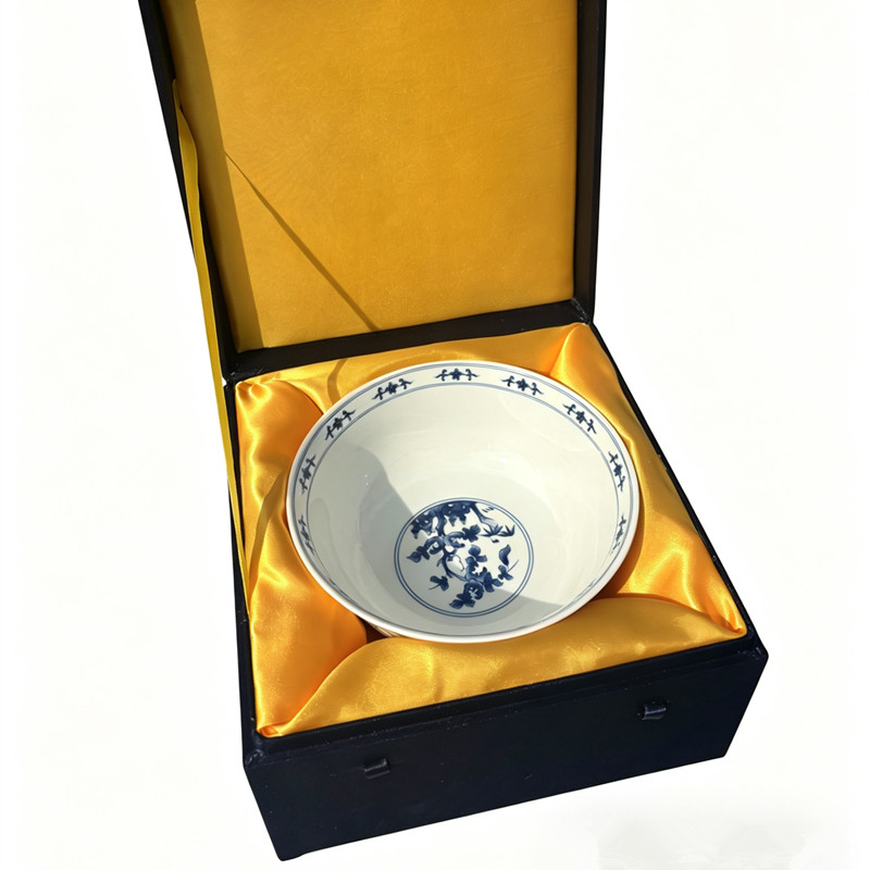 High-end brocade box, porcelain, large bowl, tea cake, pen holder, ornaments, antique toy collection, shockproof universal packaging box, gift box
