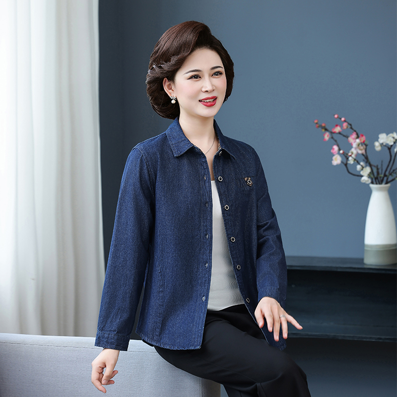 Pure Cotton Denim Shirt for Mothers, New Spring and Autumn Style, Loose Fit, Plus Size, Middle-Aged and Elderly Women's Button-Down Cardigan, Old Lady's Shirt