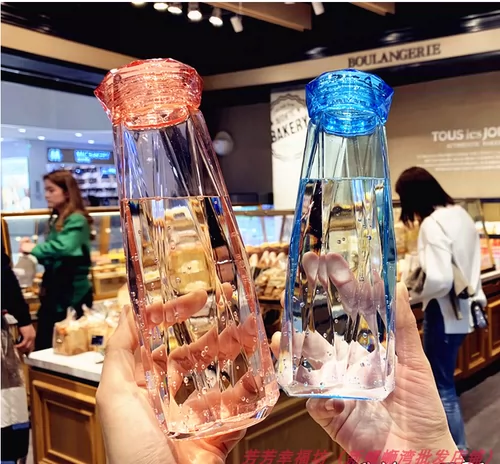 Интернет -знаменитость подарочная чашка коробка бриллиантовой бриллиант кристалл прозрачный чашка персонализированная портативная бутылка с водой корейская версия