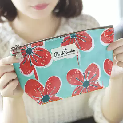 South Korea imported DAMS large flower waterproof cosmetic bag storage bag washing bag portable clutch bag