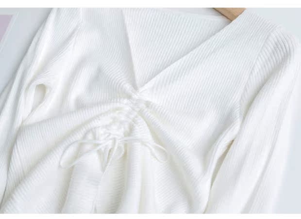 M812 mùa thu hai phụ nữ mặc áo len cổ chữ V thon gọn, mỏng manh áo khoác cardigan