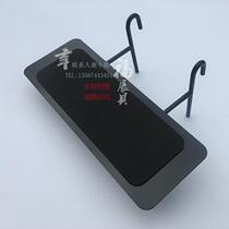 Diamond mesh shoe bracket Barbed wire shoe rack Shoe holder Gym shoe display rack hanging barbed wire shoe bracket