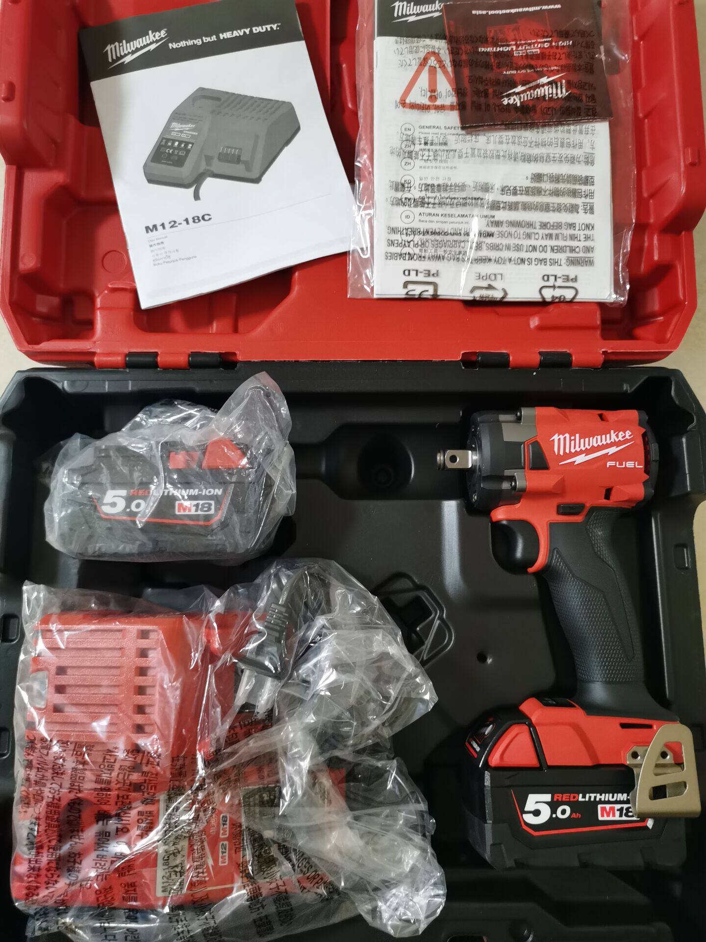 Milwaukee M18FIW212-502C FUEL Brushless Four Mode Charge 1 2 Impact Wrench