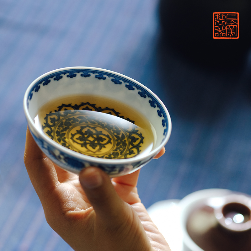Offered home - cooked ju long pattern of yongzheng hand - made porcelain treasure phase of up controller copy lying foot cup of archaize of jingdezhen tea service