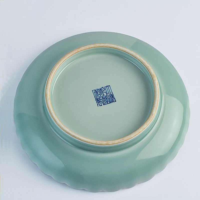 Offered home - cooked in dark blue glaze carving, lotus - shaped grain porcelain jingdezhen ceramic tableware by hand compote dish tray plates