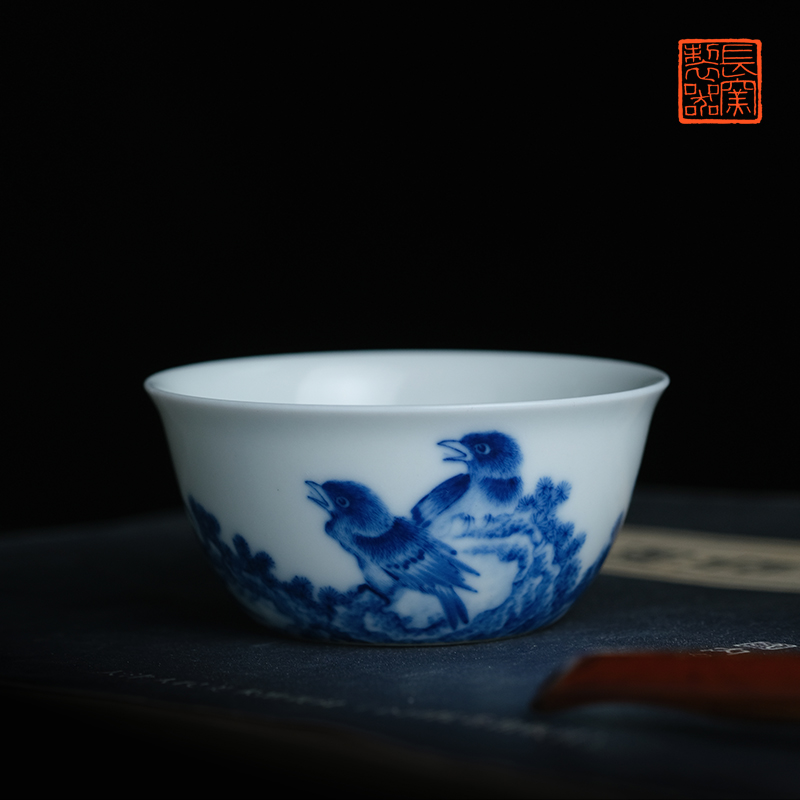 Offered home - cooked long up in jingdezhen blue and white flowers lie fa cup making those yongzheng manual master cup of tea
