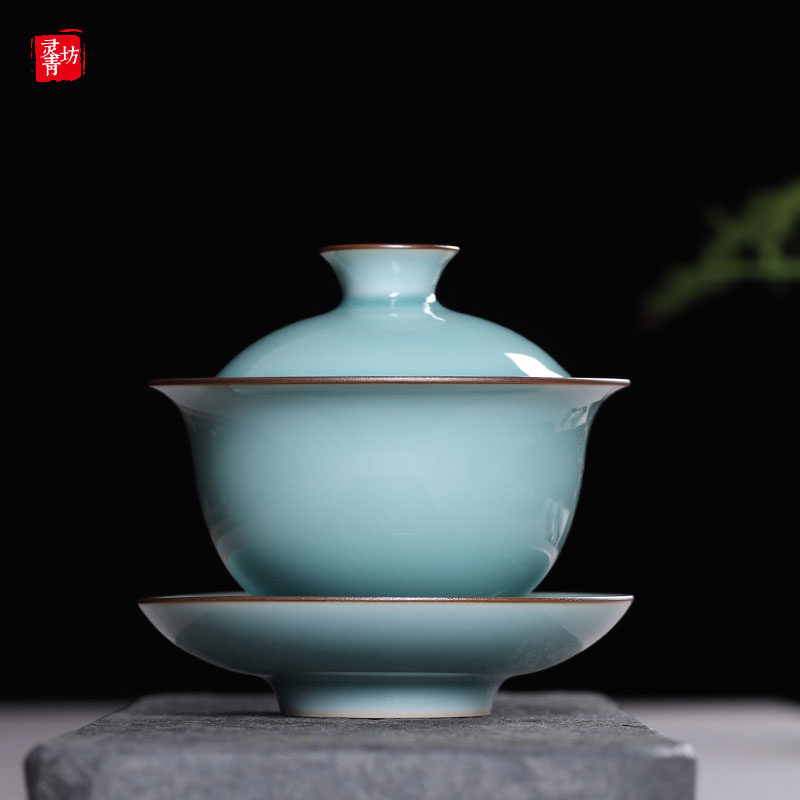 Green porcelain handmade three-only cover bowl with large size thin tire thickness glazed kung-fu tea bowl Tea Bowl Delicate and Saluteous Tea Bowl