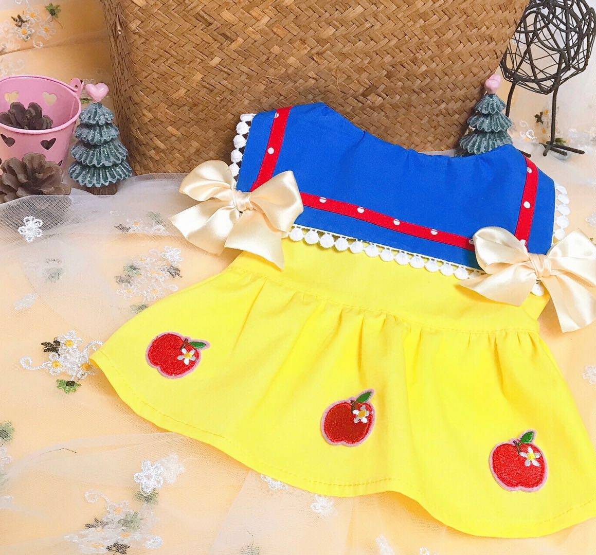 Original handmade custom dog cat pet clothes spring and summer thin section Snow White sailor skirt Teddy Fadou