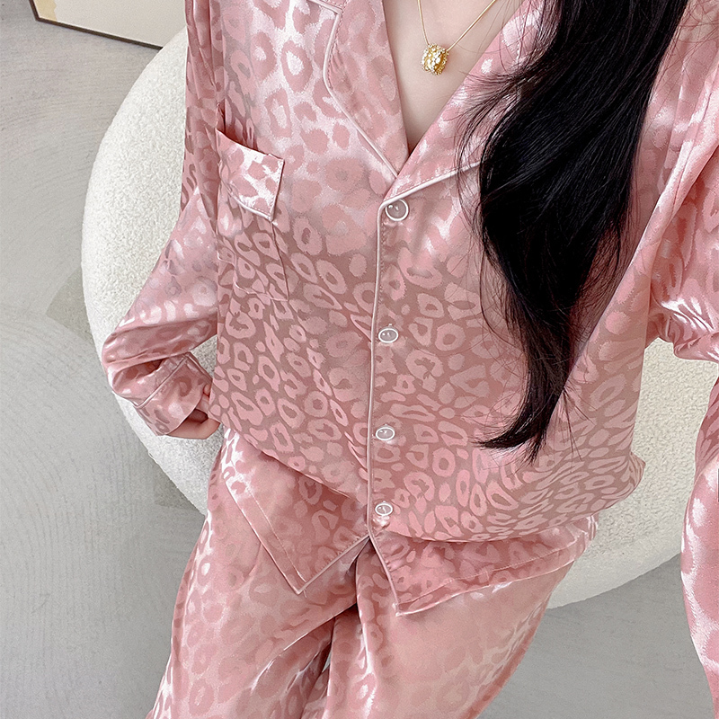 Spring and Autumn Ice Silk Pajamas for Women, Long-Sleeved, Thin, Plus Size, Extra Large Size for Fat Women, Leopard Print, High-End Home Wear
