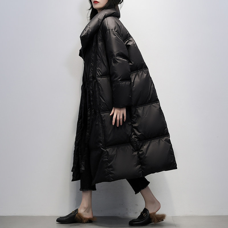 2021 winter new Korean version of the black stand-up collar loose white duck down over the knee mid-length down jacket women thick jacket
