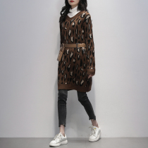 BAO WEN needle weaseled women mid-2021 winter dress new Korean version V collar long sleeve temperament to be thin and bottom fur coat tide