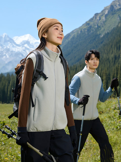 Polar Fleece Vest for Men and Women 2025 New Autumn and Winter Warm Vest Vest Outdoor Sports Casual Versatile Jacket