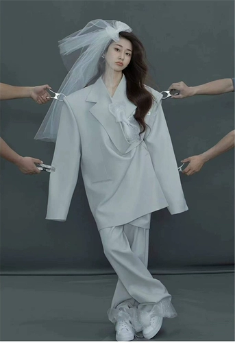 Модный постер для влюбленных, костюм, изысканный стиль, 2022