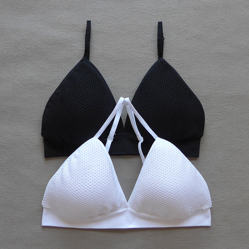 French small chest summer underwear triangle cup thin section without steel ring breathable deep V sexy inner build bare chest wrapped chest