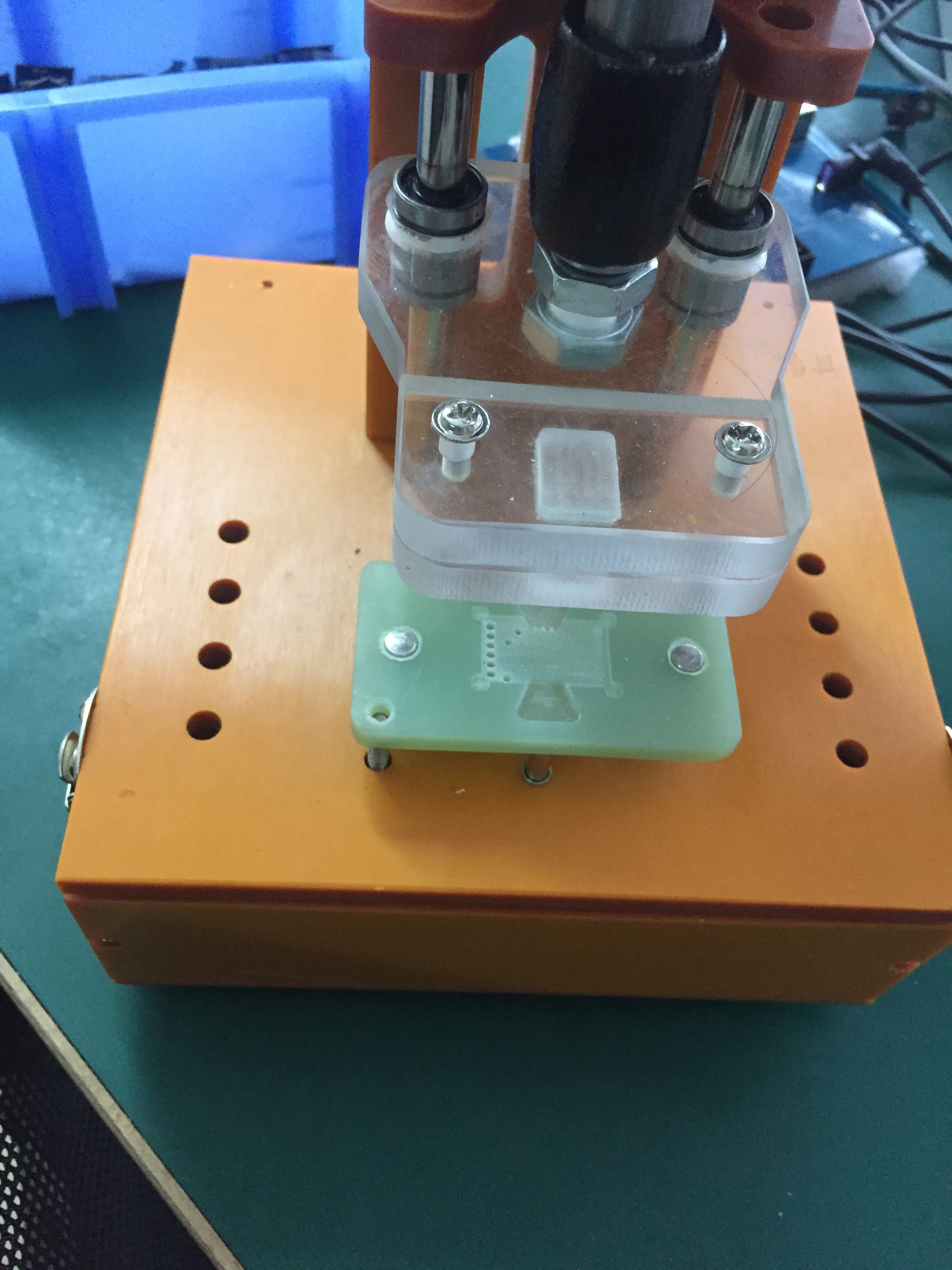 Test shelf burn recorder burning rack mass-production tool