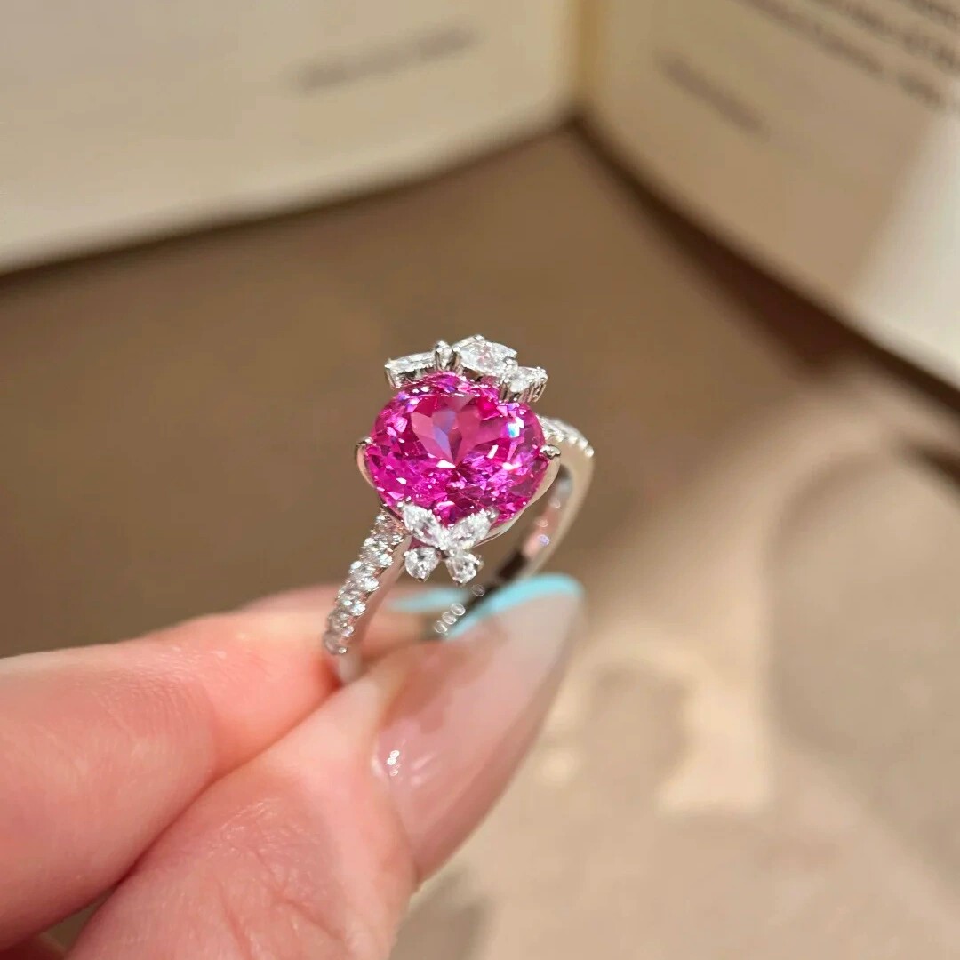 Young fashion light luxury rose red diamond red corundum dragon fruit ring super fairy butterfly design Paraiba women's ring