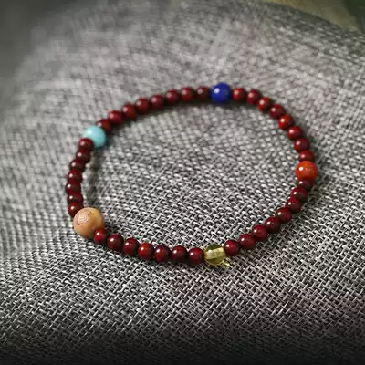 (Strong loud) flashy high density old material single circle small exquisite Indian small leaf red sandalwood rosary beads