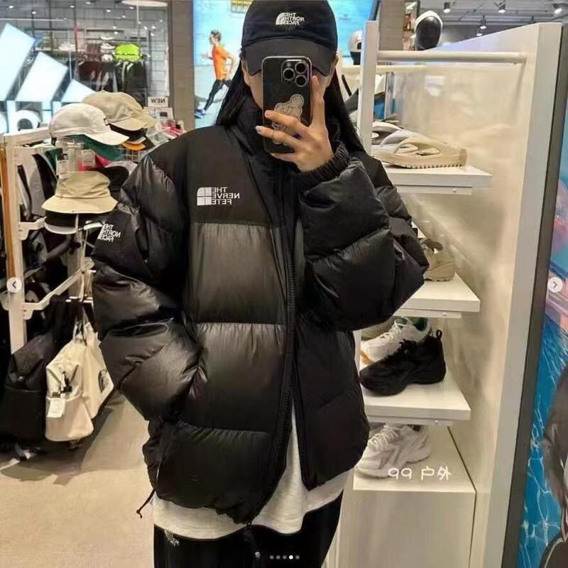 New Style down Jacket with Large Black Plaid Pattern on the Back, Short Style, Thickened for Winter, Warm Women's Coat, Men's Style, 700 Fill Power