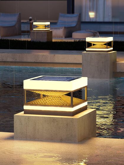 Outdoor pillar lamp waterproof villa courtyard lamp solar door pillar lamp outdoor perimeter wall gate garden pillar lamp