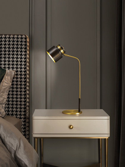 All-Copper Table Lamp, Nordic Minimalist Bedroom Desk Lamp, Soft Decoration Model Room Lighting, Light Luxury Creative Hotel Led Lighting Fixtures