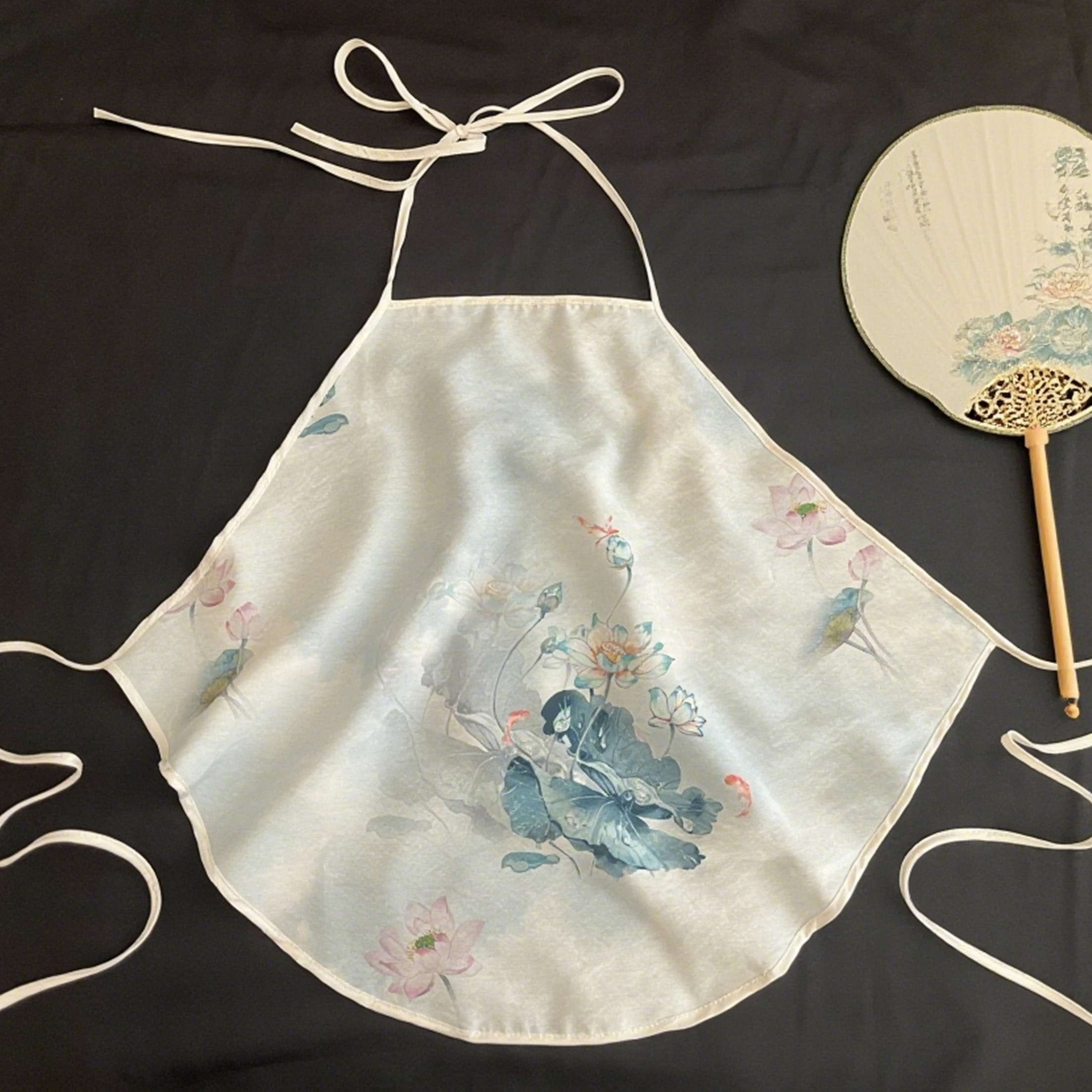 有没有人知道双层真丝苎麻古风女士肚兜新中式汉服内搭性感肚兜不含化纤