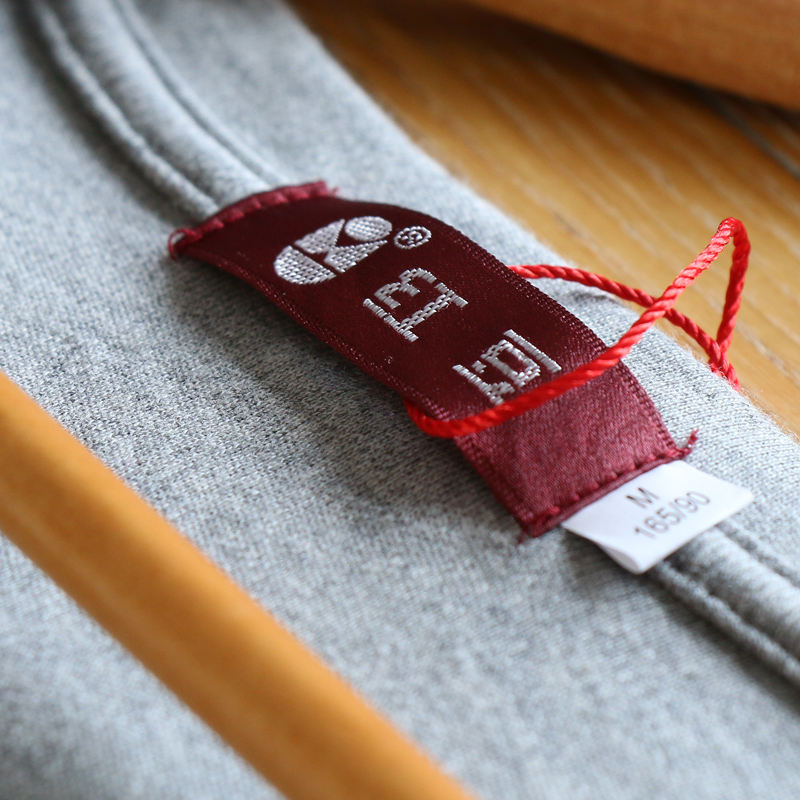 Đậu đỏ cổ chữ V mens bộ đồ lót cotton mùa thu quần áo quần mùa thu nền tảng đồ lót ấm mỏng bông áo len mùa đông.