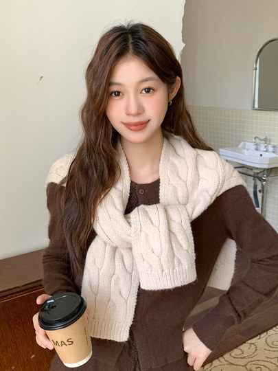 2025 New Knitted Twist Waistcoat Scarf Women's Autumn and Winter Korean Fashion Versatile Warm Scarf Trendy