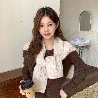 2025 New Style Knitted Twist-Patterned Small Cape Scarf Shawl for Women, Autumn and Winter Korean Fashion Versatile Warm Neck Scarf Trend