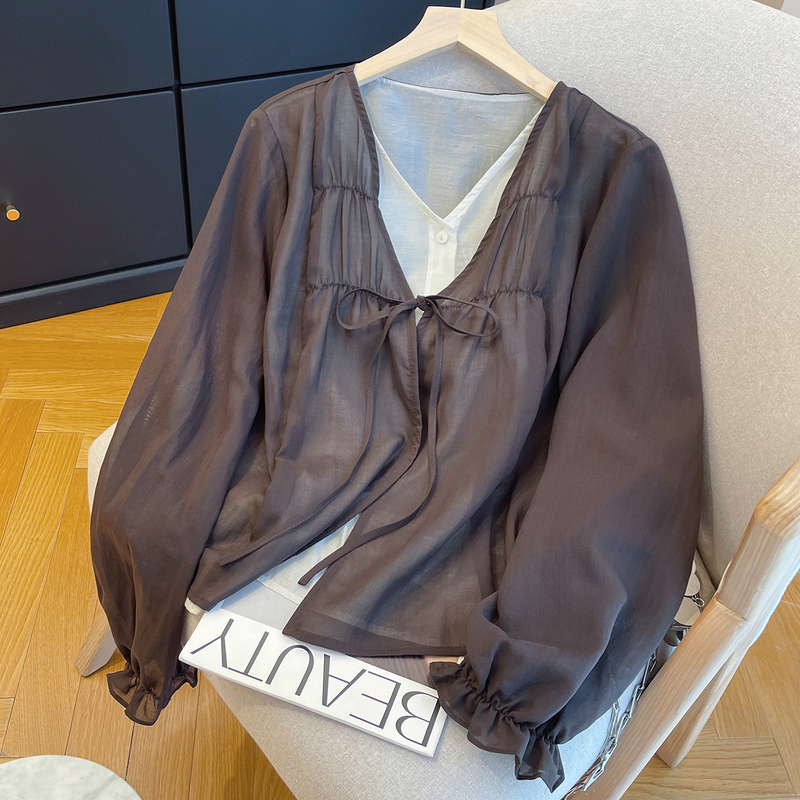 Super Stylish Lace-Up V-Neck Faux Two-Piece Lantern Sleeve Shirt for Women, 2026 Autumn Loose Thin Breathable Blouse Top
