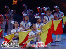 Childrens dance gymnastics Red flag bunting June 1 show performance hand props Sports Games admission opening ceremony