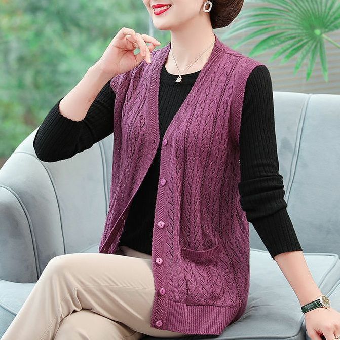 2025 Spring/Summer New Women's Vest Knitted Cardigan for Mothers, Middle-Aged and Elderly, Hollow Thin Vest Cardigan