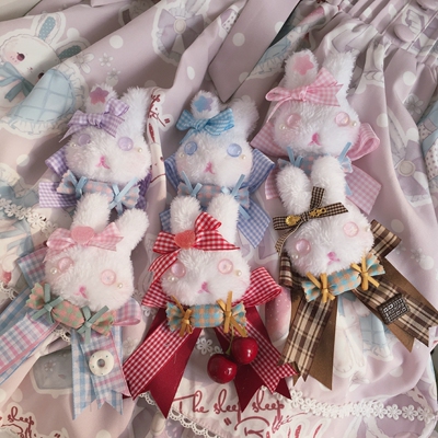 taobao agent Genuine rabbit, brooch, doll, Lolita style