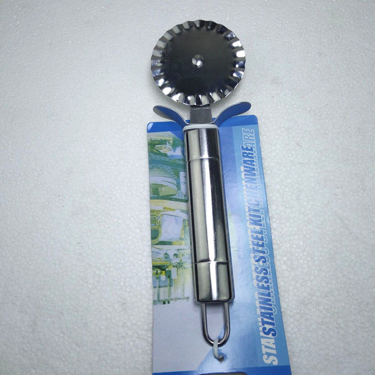 Baked wave roller cookies cut the wheel knife pizza daisy lace pizza pizza lace pie lace pie