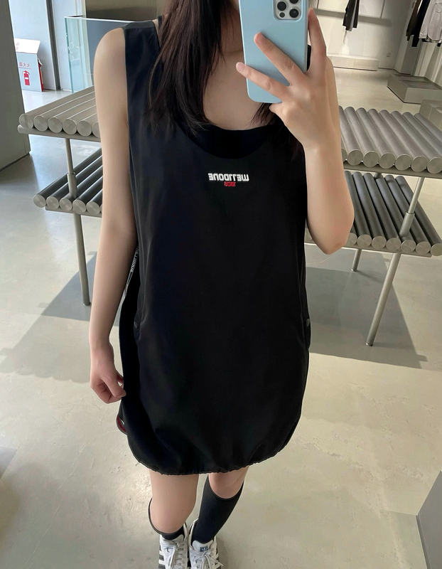 26 New Spring and Summer Styles of Layered Sleeveless Fashionable Casual Loose and Versatile Dresses for Women