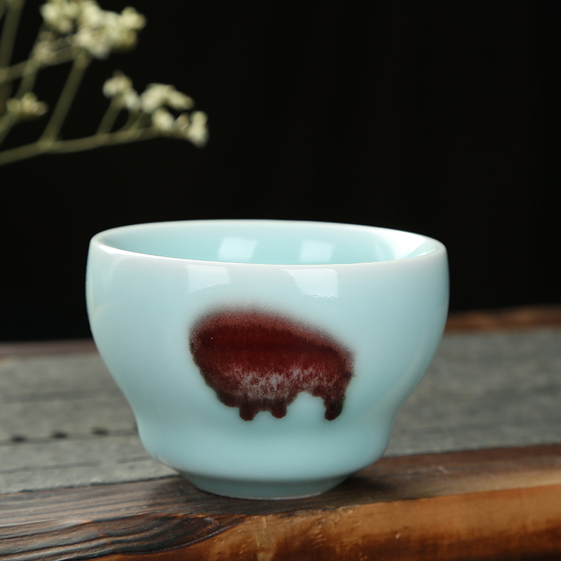 Friends is Japanese celadon teacup variable sample tea cup masterpieces ceramics individual picking cup cup characteristics