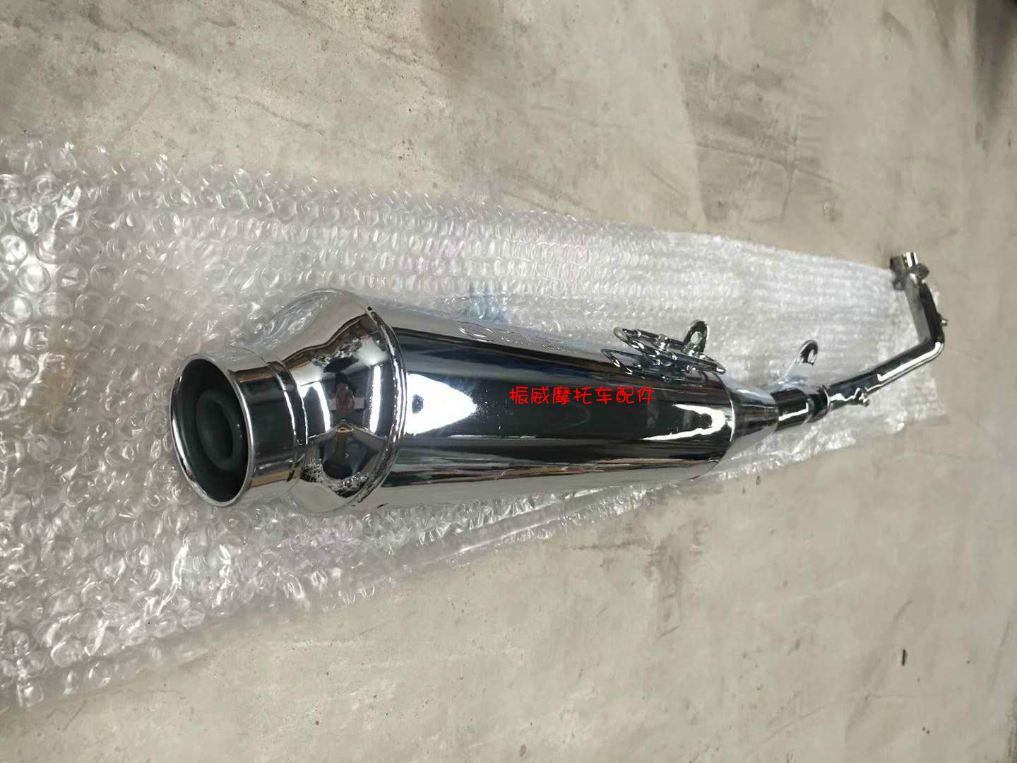 Phụ kiện xe máy ống xả nhẹ đi trước QM110-3F sẽ loại bỏ âm thanh của ống xả khói nhà máy nguyên bản đèn hậu xe máy