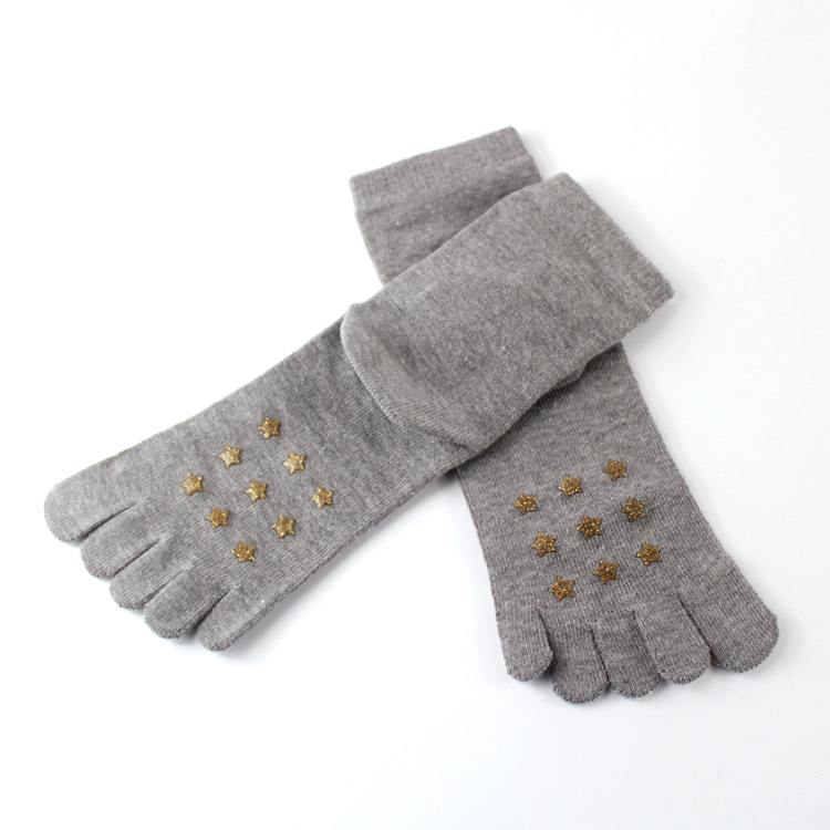 Vớ cotton năm ngón của phụ nữ vớ năm ngón chân tất nữ vớ vớ ngón chân thể thao vớ yoga chống trượt trong ống tất nữ Hàn Quốc bền đẹp