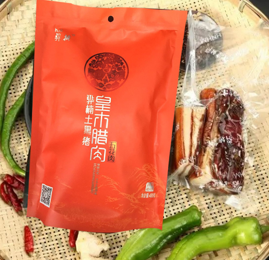 Sichuan Hanyuan Huanan Huangmu bacon pork belly firewood smoked meat Alpine free-range soil black pork 400 g