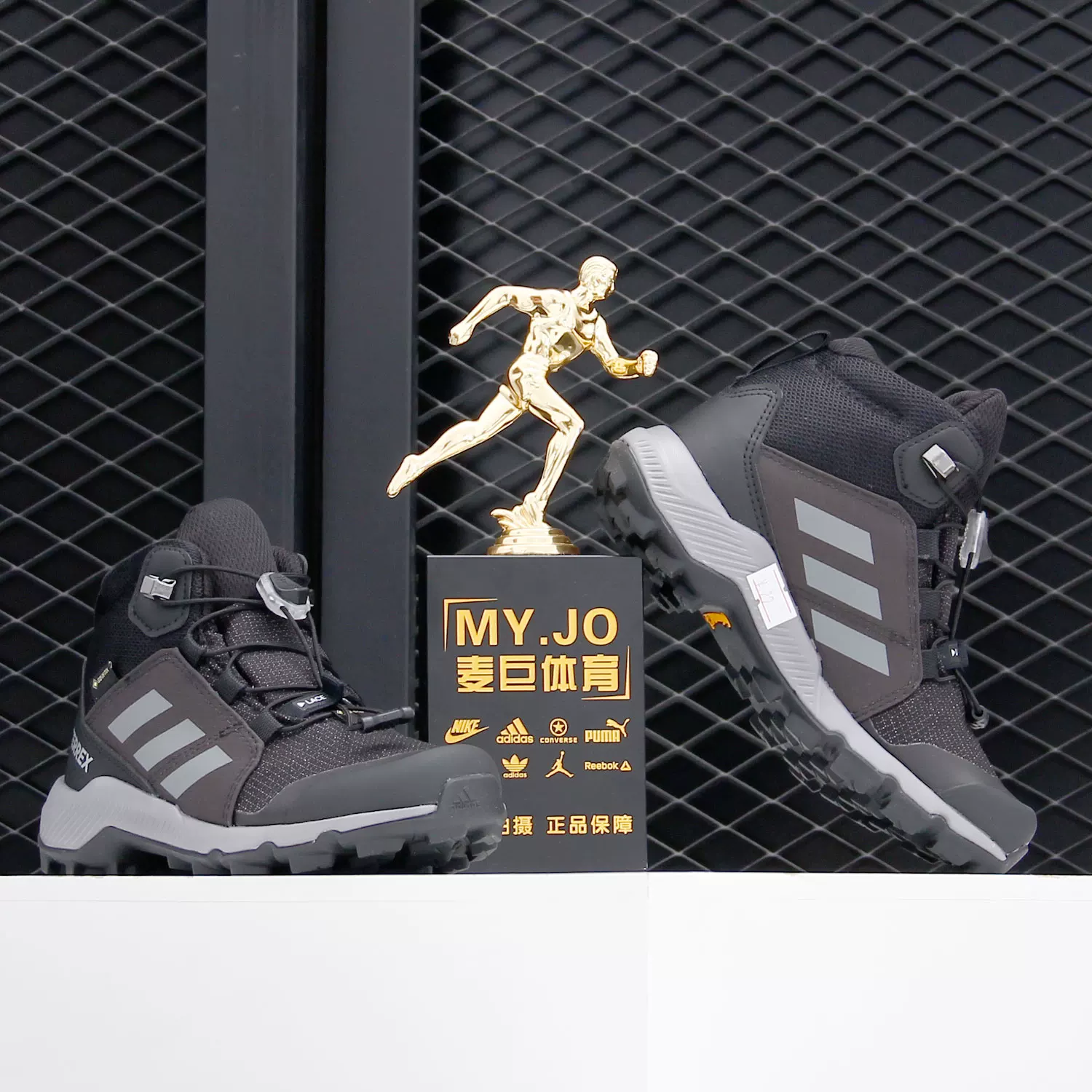 Кроссовки/Оригинальные Terrex Adidas большой мальчик походы альпинизм уличная обувь снег снег ботинок EF0225