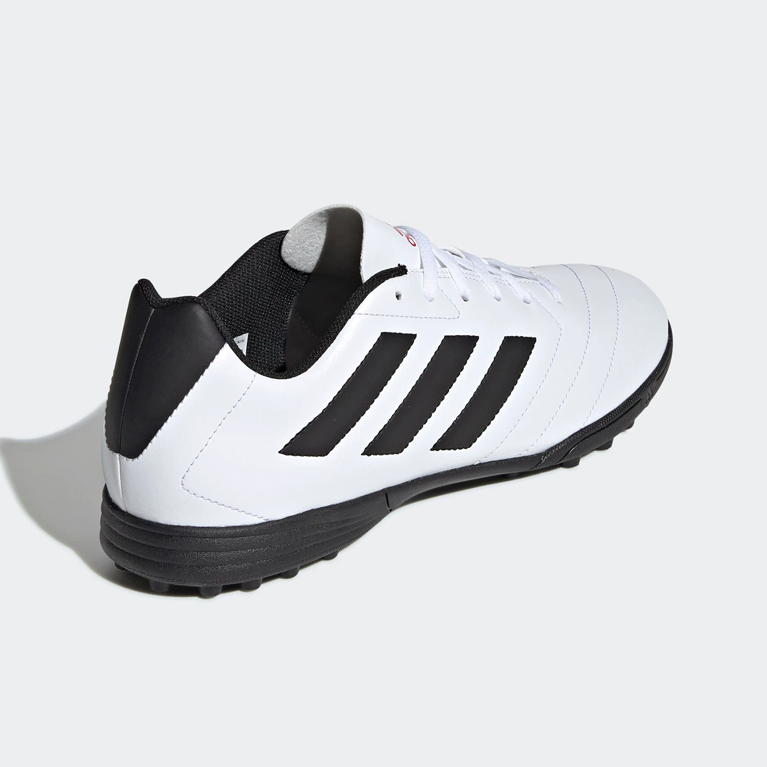 Кроссовки Adidas стильный футбольный стиль мужские повседневные тренировочные EF7247 Goletto VII TF